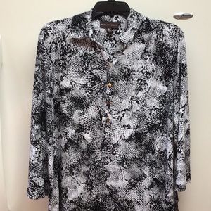 Dana Buchman blouse, NWOT